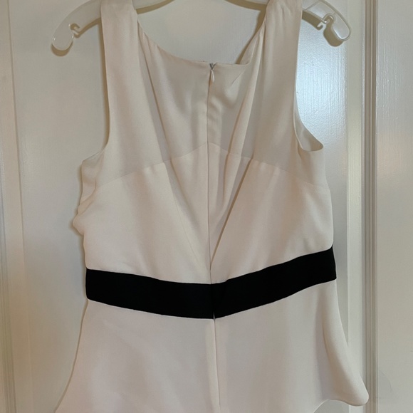 NWT white crepe top with a black ribbon sash - Picture 2 of 4